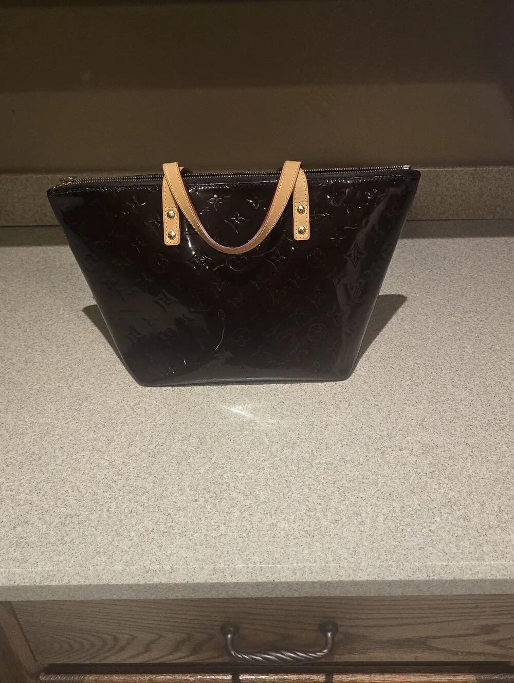 Authentic Louis Vuitton Vernis Bellevue PM handbag